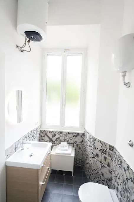 Lovely And New Apartment Near Termini Station Rome